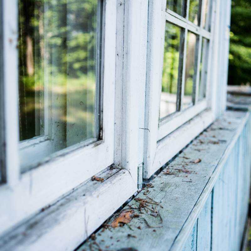 7 Signs It's Time for Replacement Windows